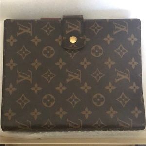 Notebook bag it’s vary clean